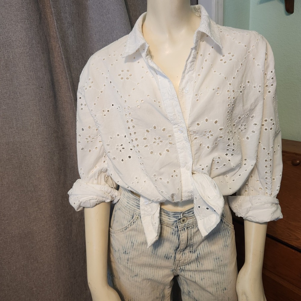 Calypso St. Barth Long Sleeve Button Up Eyelet Lace Blouse Womens Sz M white